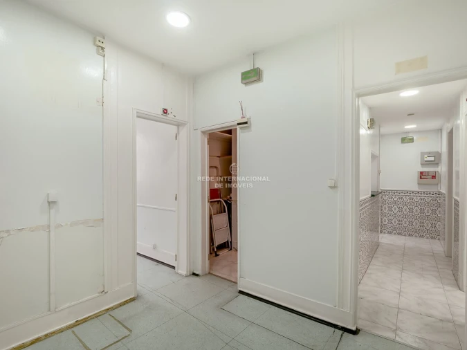 Apartamento T2 para Venda em Arroios Foto 24