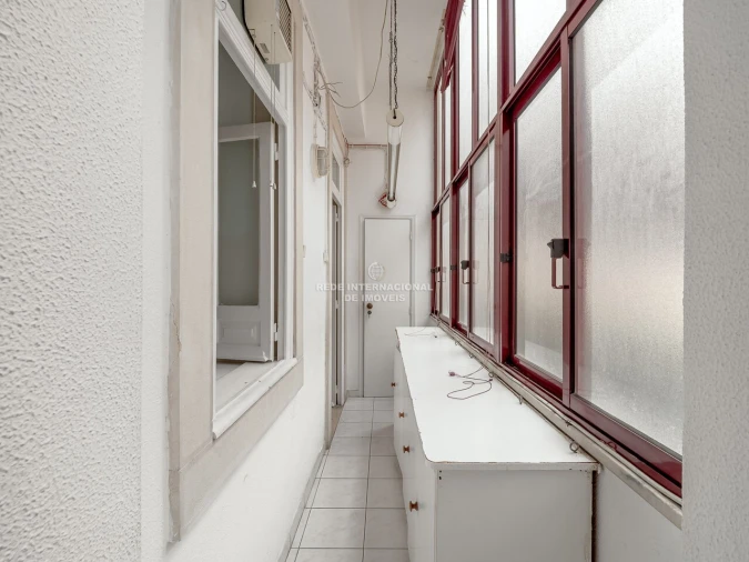 Apartamento T2 para Venda em Arroios Foto 26
