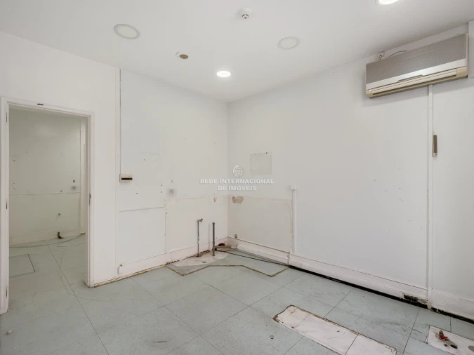 Apartamento T2 para Venda em Arroios Foto 15