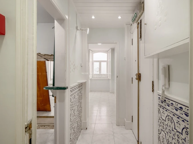 Apartamento T2 para Venda em Arroios Foto 16