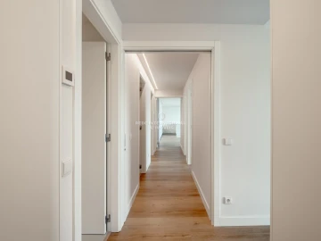 Apartamento T3 para Venda em Algés, Linda-A-Velha e Cruz Quebrada-Dafundo