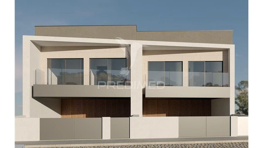 Moradia T4 para Venda em Coronado (São Romão e São Mamede)
