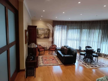 Moradia T4 para Venda em Peso da Régua e Godim