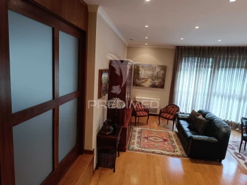 Moradia T4 para Venda em Peso da Régua e Godim