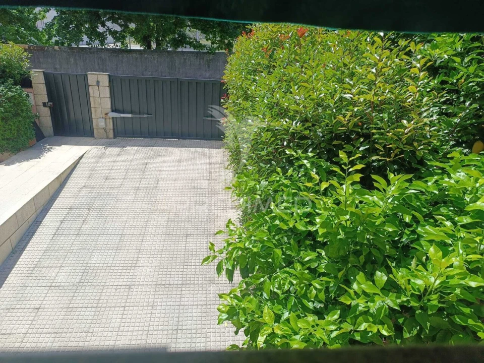 Moradia T4 para Venda em Peso da Régua e Godim Foto 38