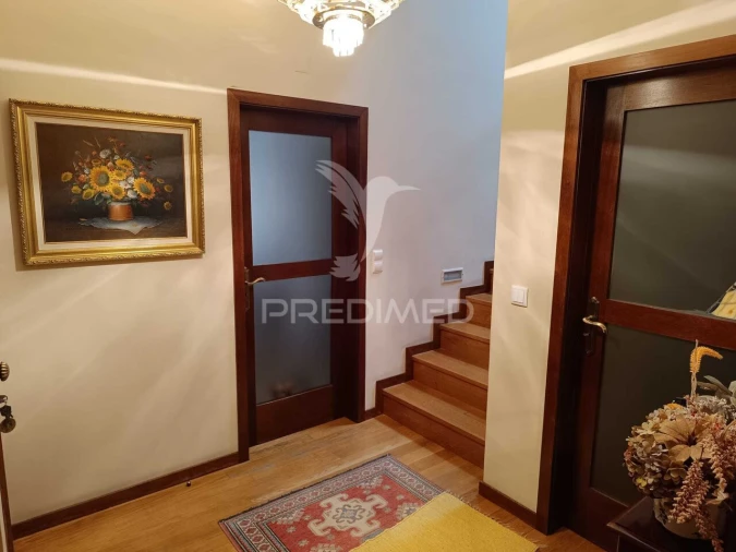 Moradia T4 para Venda em Peso da Régua e Godim Foto 32