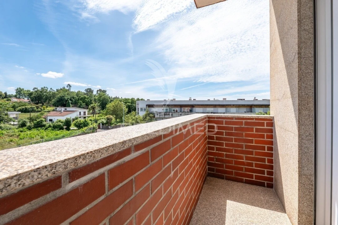 Apartamento T3 para Venda em Palmeira Foto 27