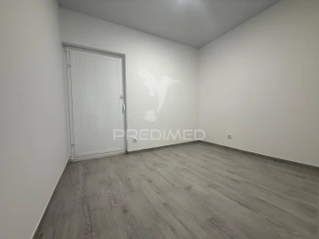 Moradia T3 para Venda em Casével e Vaqueiros