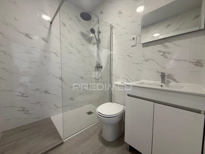 Moradia T3 para Venda em Casével e Vaqueiros Foto 40