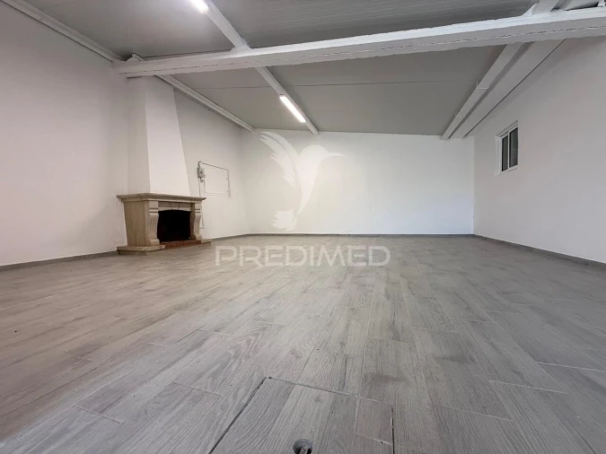 Moradia T3 para Venda em Casével e Vaqueiros Foto 24