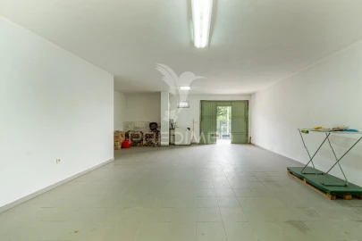 Moradia T4 para Venda em Castro Daire