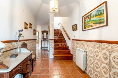 Moradia T4 para Venda em Castro Daire
