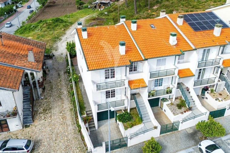 Moradia T4 para Venda em Castro Daire Foto 33