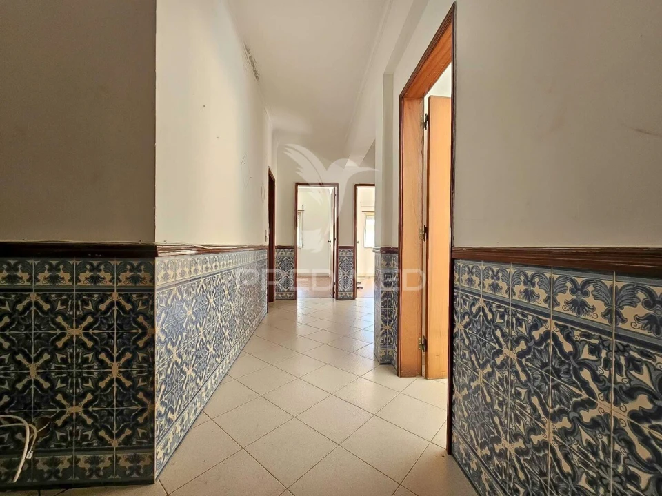 Apartamento T2 para Venda em Rio de Mouro Foto 15