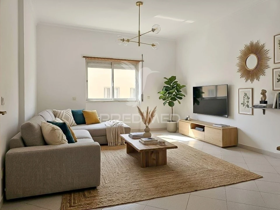 Apartamento T2 para Venda em Rio de Mouro Foto 13