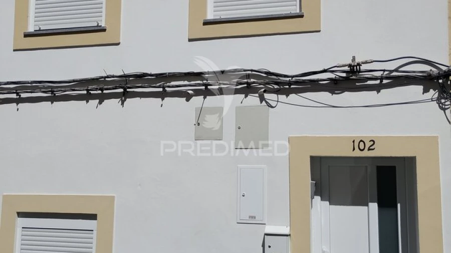 Apartamento T4 para Venda em Sé e São Lourenço