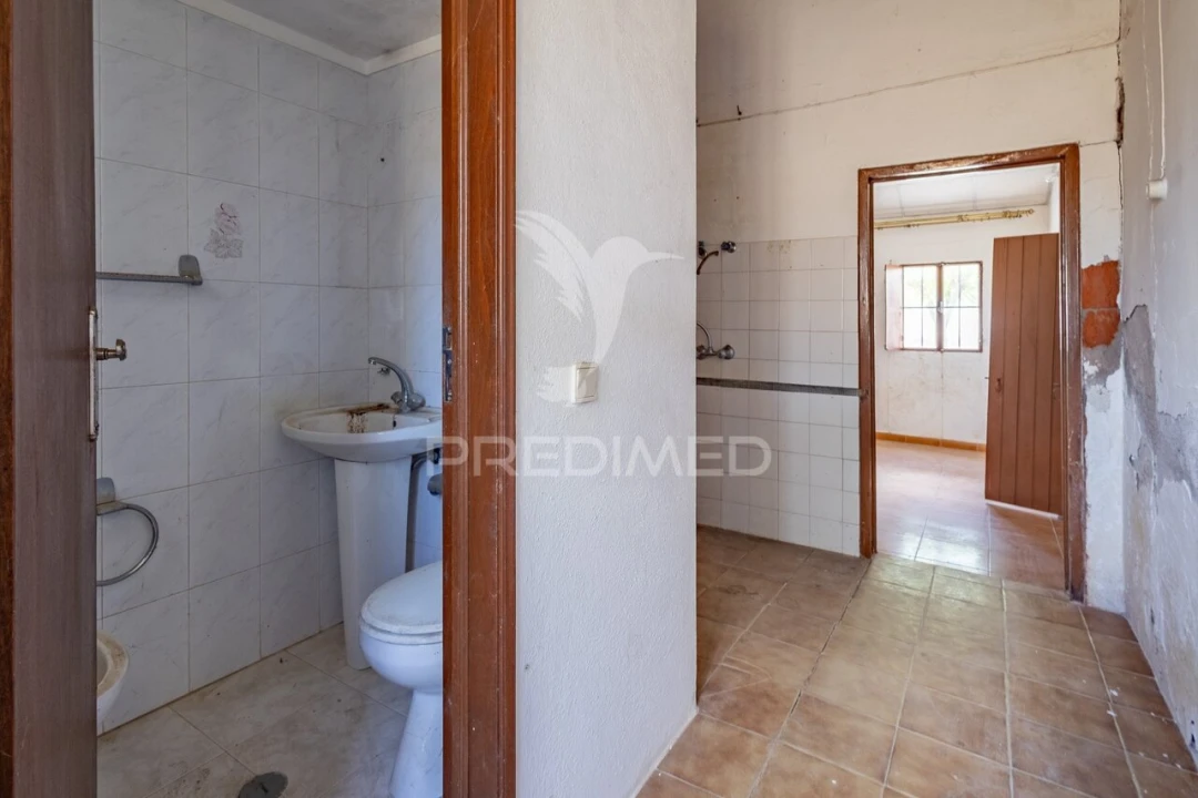 Moradia T9 para Venda em Gafanhoeira (São Pedro) e Sabugueiro Foto 16