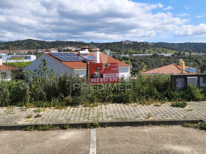 Terreno para Venda em Sé e São Lourenço Foto 2
