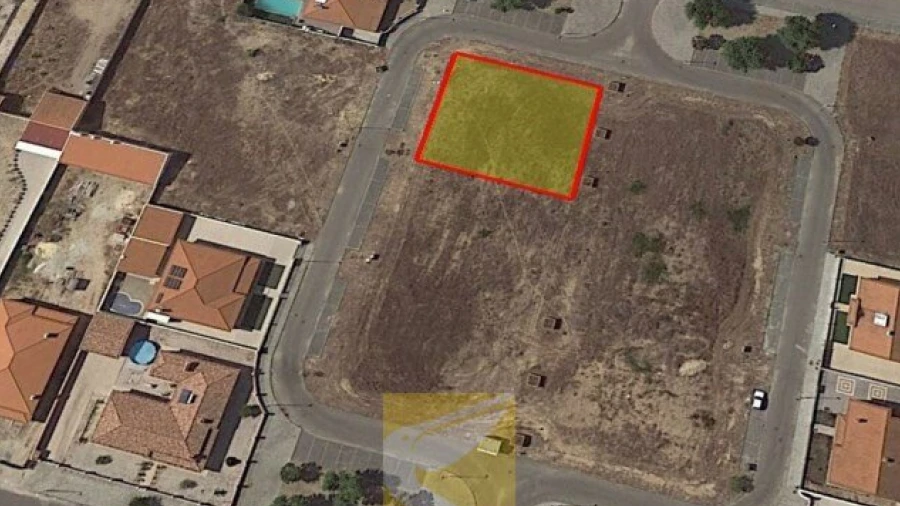 Terreno para Venda em Benfica do Ribatejo