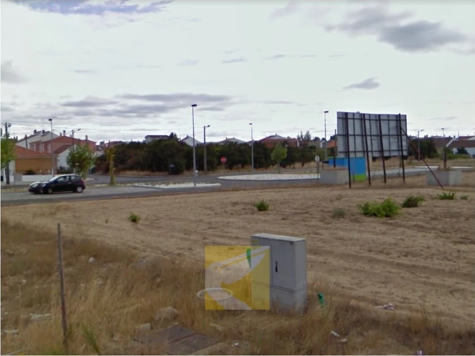 Terreno para Venda em Benfica do Ribatejo Foto 3