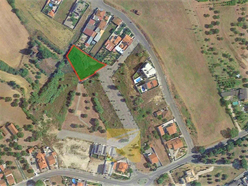 Terreno para Venda em Torres Novas (Santa Maria, Salvador e Santiago) Foto 1