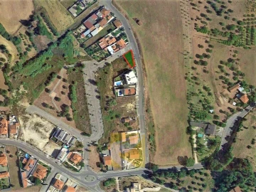 Moradia T0 para Venda em Torres Novas (Santa Maria, Salvador e Santiago)