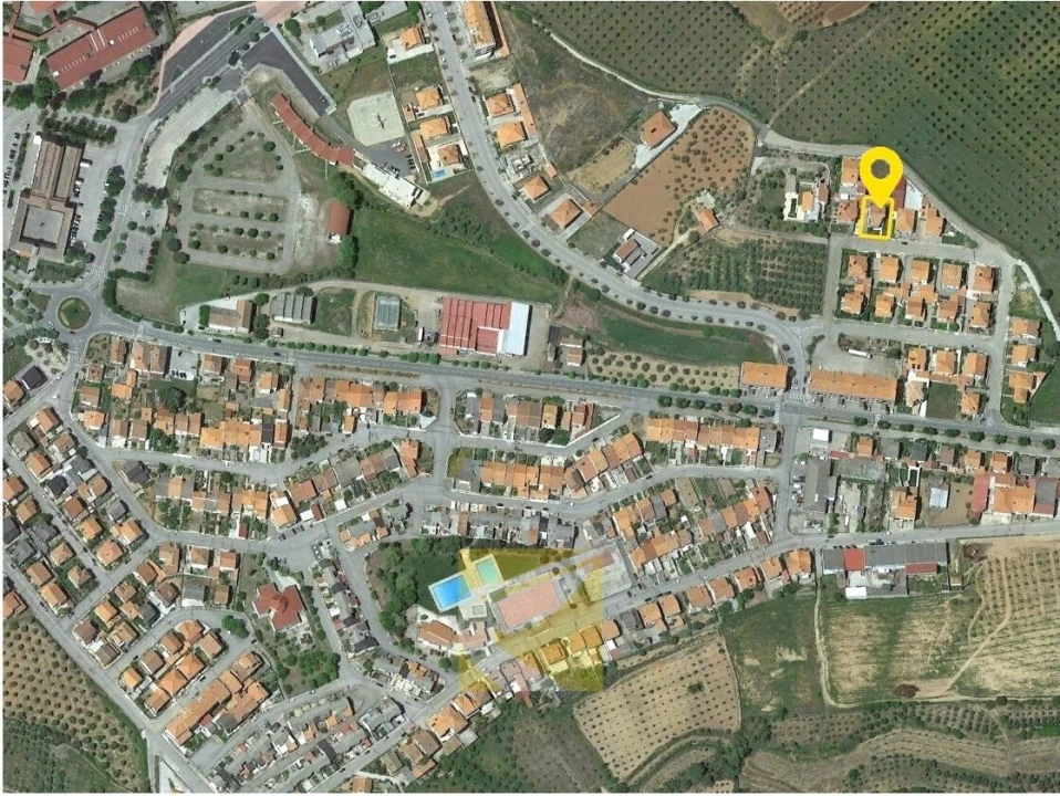 Moradia T4 para Venda em Alfandega da Fe Foto 19