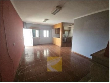 Moradia T4 para Venda em Alfandega da Fe