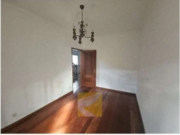 Moradia T4 para Venda em Alfandega da Fe
