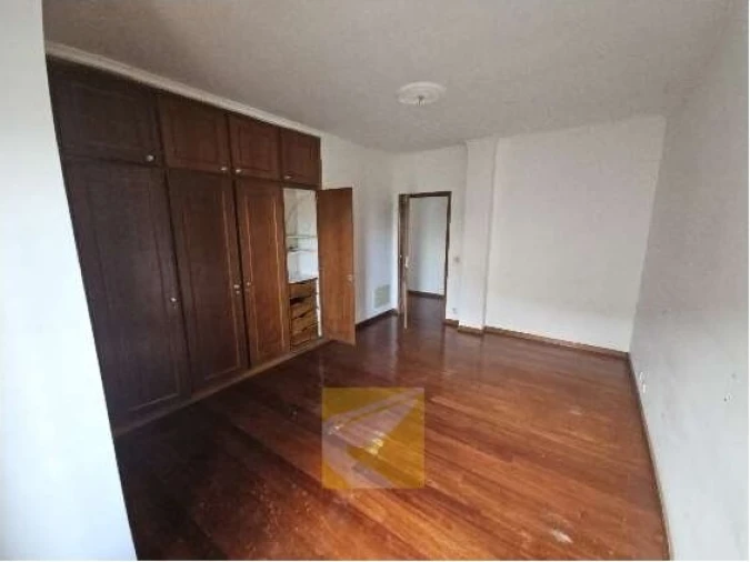 Moradia T4 para Venda em Alfandega da Fe Foto 11