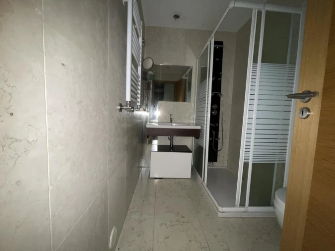 Apartamento T3 para Venda em Ramalde Foto 11