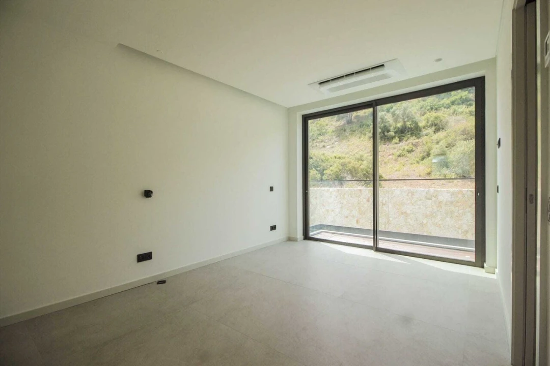 Moradia T4 para Venda em Albufeira e Olhos de Água Foto 19