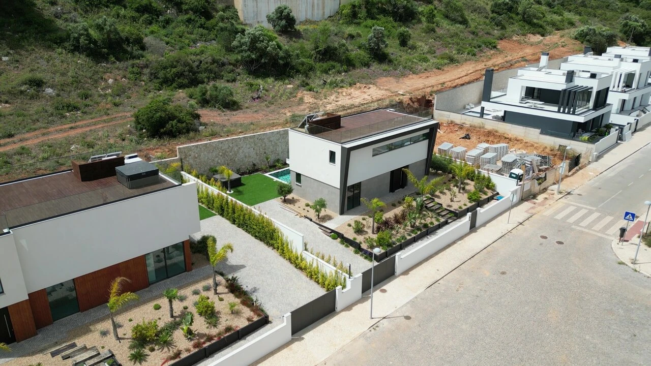 Moradia T4 para Venda em Albufeira e Olhos de Água Foto 41
