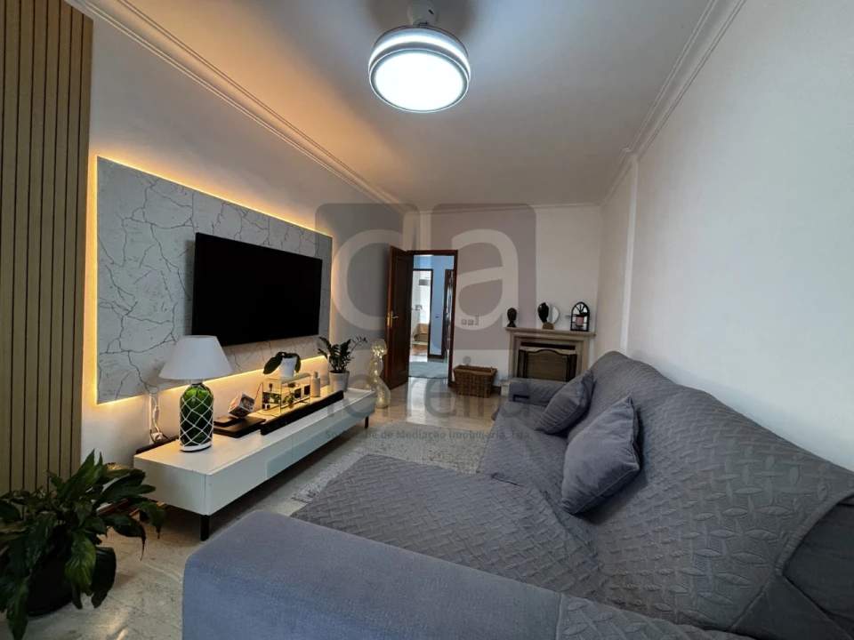 Apartamento T2 para Venda em Almeirim Foto 13
