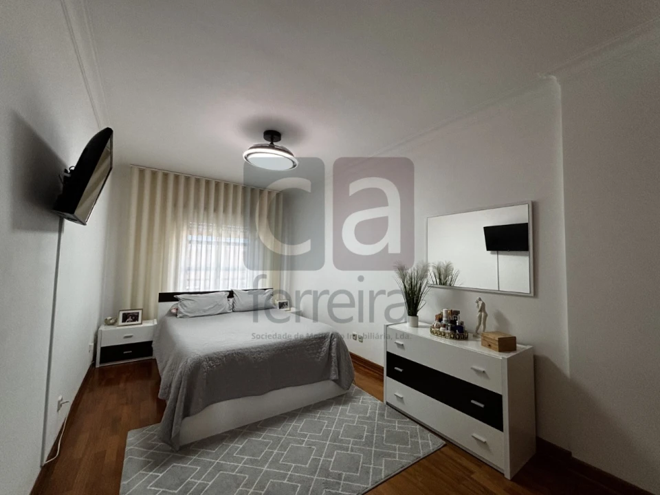 Apartamento T2 para Venda em Almeirim Foto 18
