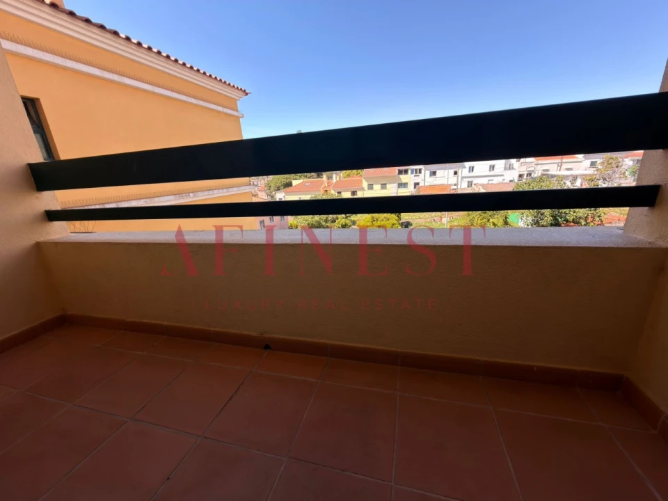 Apartamento T2 para Venda em Algés, Linda-A-Velha e Cruz Quebrada-Dafundo Foto 8