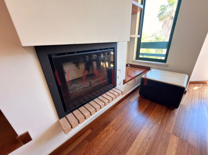 Apartamento T2 para Venda em Algés, Linda-A-Velha e Cruz Quebrada-Dafundo Foto 2