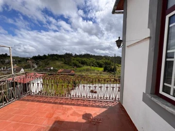 Quinta T6 para Venda em Boa Aldeia, Farminhão e Torredeita