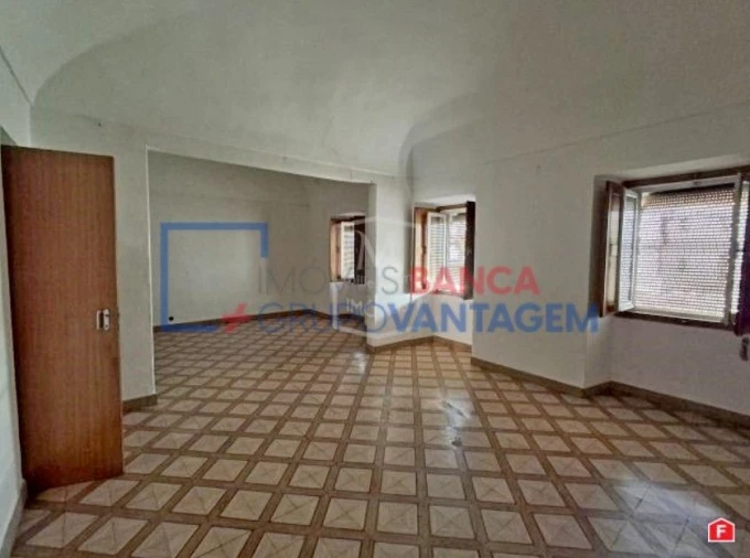 Apartamento T5 para Venda em Redondo Foto 3