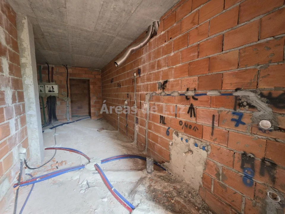 Apartamento T2 para Venda em Leiria, Pousos, Barreira e Cortes Foto 10