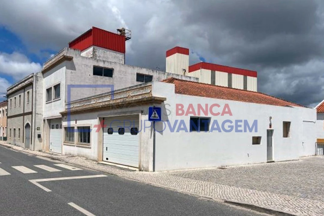 Armazém para Venda em Gaeiras Foto 1