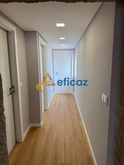 Apartamento T2 para Venda em Penafiel