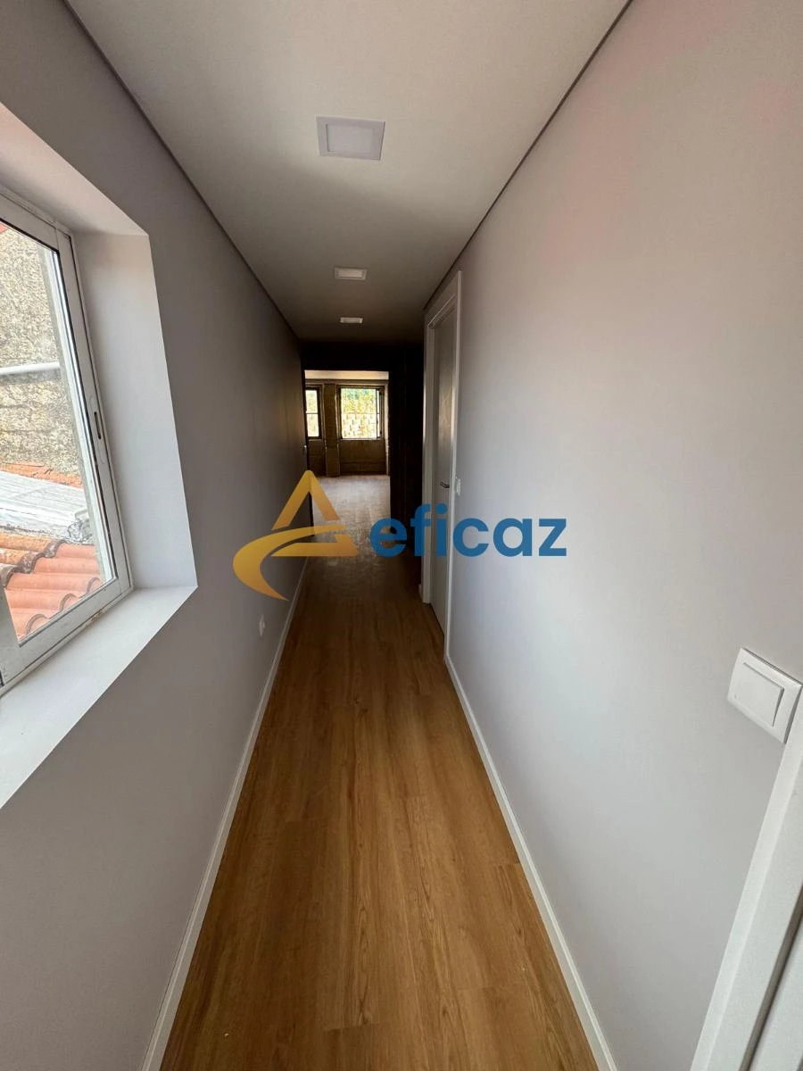 Apartamento T2 para Venda em Penafiel Foto 7
