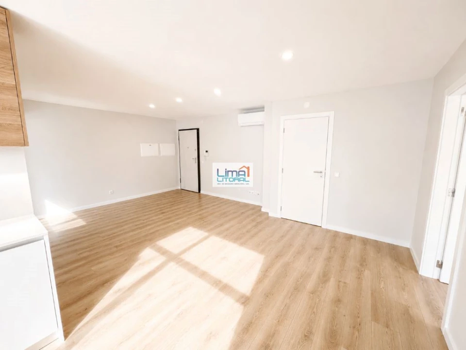 Apartamento T2 para Venda em Marrazes e Barosa Foto 6