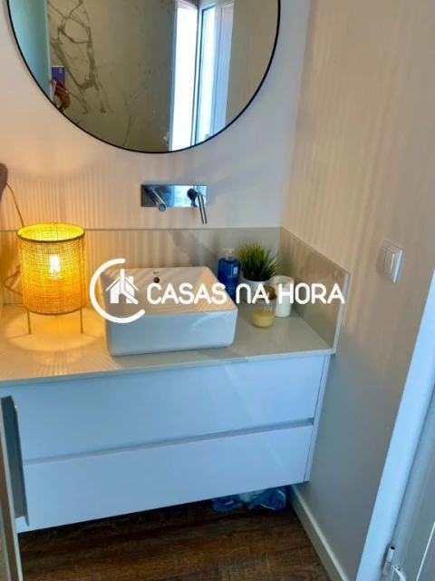 Moradia T2 para Venda em Almada, Cova da Piedade, Pragal e Cacilhas