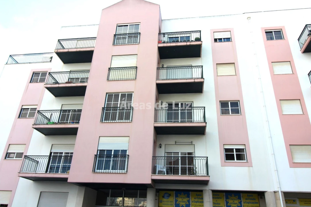 Apartamento T3 para Arrendamento em Leiria, Pousos, Barreira e Cortes Foto 14