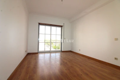 Apartamento T3 para Arrendamento em Leiria, Pousos, Barreira e Cortes