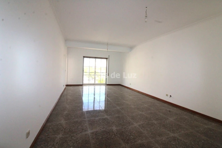 Apartamento T3 para Arrendamento em Leiria, Pousos, Barreira e Cortes Foto 5