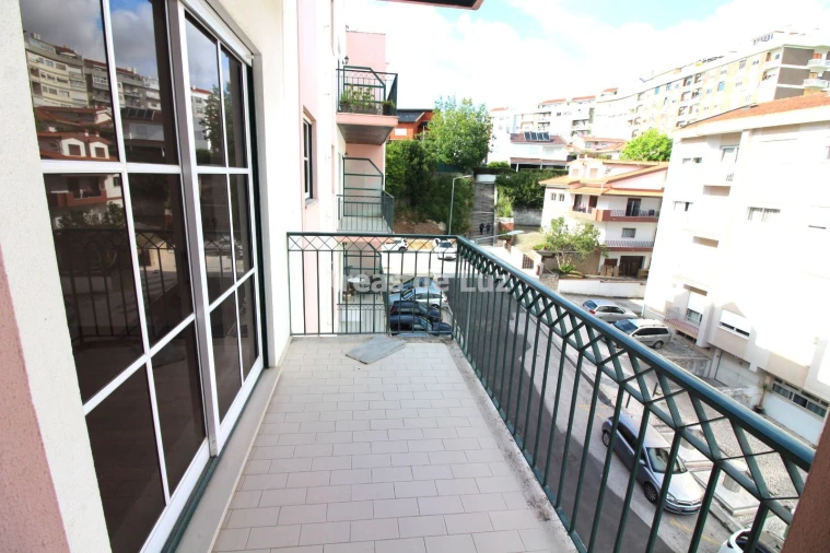 Apartamento T3 para Arrendamento em Leiria, Pousos, Barreira e Cortes Foto 13