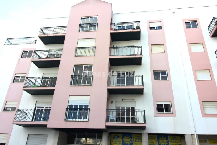 Apartamento T3 para Arrendamento em Leiria, Pousos, Barreira e Cortes Foto 14